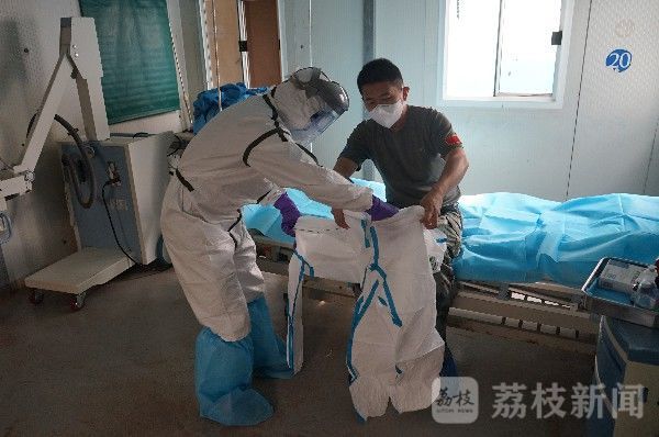 后送|中国维和医疗分队开展新冠疑似病例应急后送演练|荔枝军事
