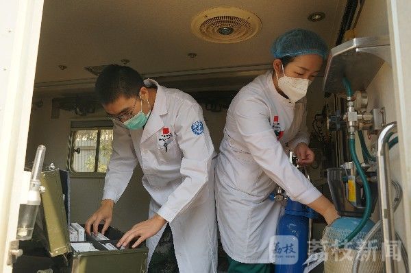 后送|中国维和医疗分队开展新冠疑似病例应急后送演练|荔枝军事