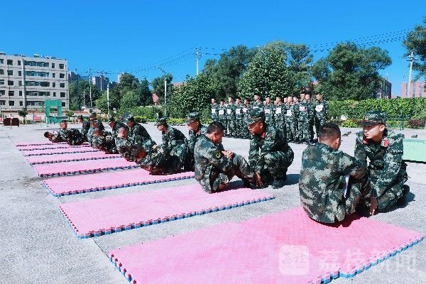 考核|直击士官选晋:要“升级”,这些“关卡”必须过|荔枝军事