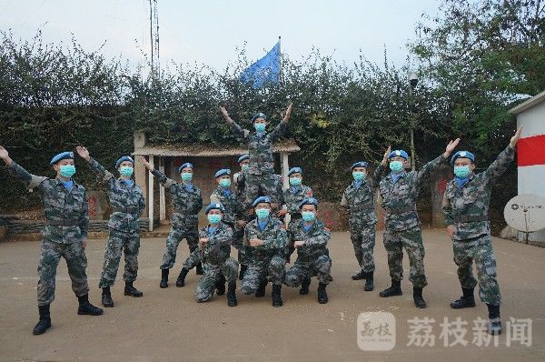 勋章|大使馆发来贺电！43名卫勤精兵荣获联合国“和平荣誉勋章”|荔枝军事