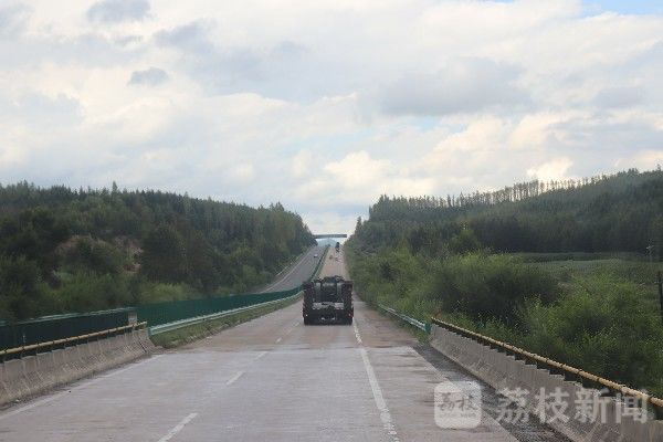 千里|千里大练兵，打造重装钢铁运输线|荔枝军事