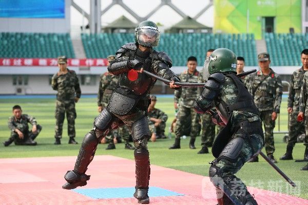 兵哥哥|兵王争霸！看兵哥哥如何披荆斩棘|荔枝军事