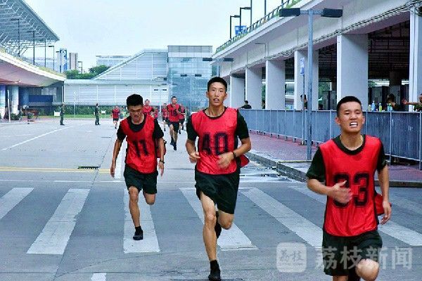 干部|先集训再上岗，看“准新训班长”们 如何乘风破浪|荔枝军事