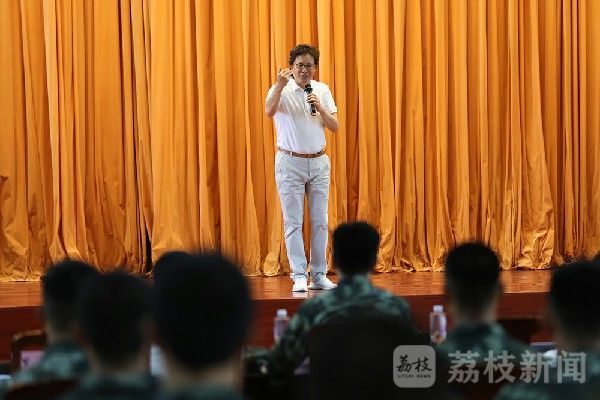 老兵|退伍季：我们不会忘记你们，老兵！|荔枝军事