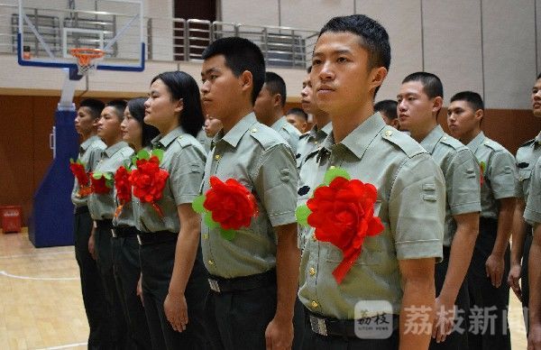 老兵|退伍季：我们不会忘记你们，老兵！|荔枝军事