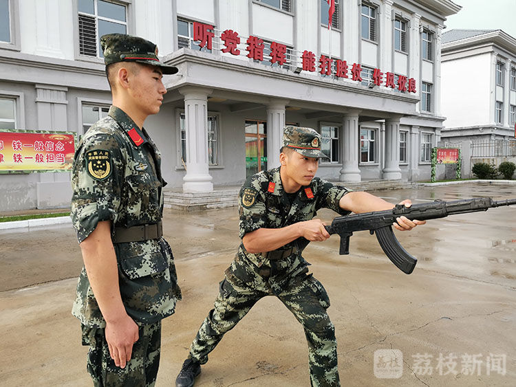 老兵|退伍前，看看老兵们都在做什么丨荔枝军事