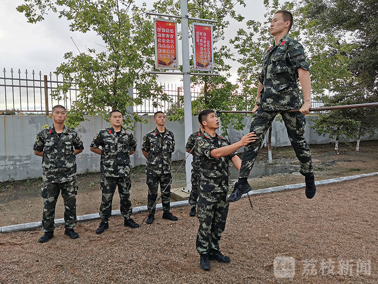 老兵|退伍前，看看老兵们都在做什么丨荔枝军事