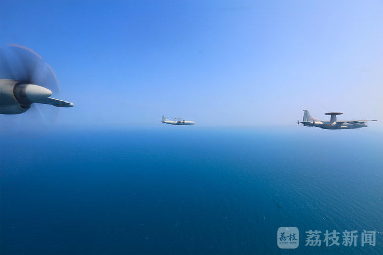 航空兵|海军航空兵版《我们的答案》 追寻海天猎鹰的打赢密码丨荔枝军事