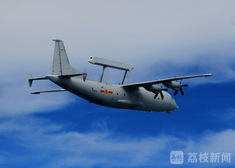 航空兵|海军航空兵版《我们的答案》 追寻海天猎鹰的打赢密码丨荔枝军事