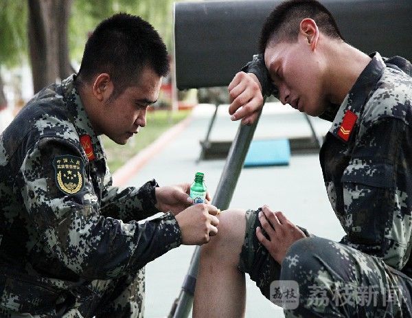 感谢|爱的告白：成长路上，感谢有你！|荔枝军事