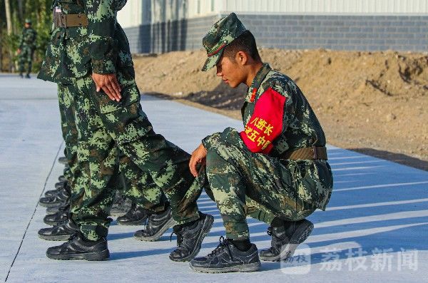 老师|教师节致敬，我们身边不一样的“老师”|荔枝军事