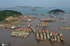2020年9月13日，在浙江省岱山县衢山镇田涂村，修葺一新的渔船停泊在港湾内等待9月16日开捕出海生产。