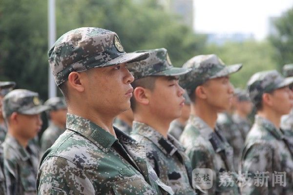 后浪|新“后浪”奔涌入军营|荔枝军事