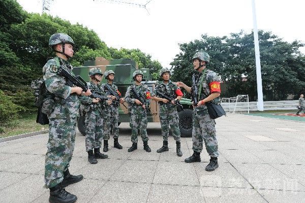 历史|今天我们用这种方式铭记历史|荔枝军事