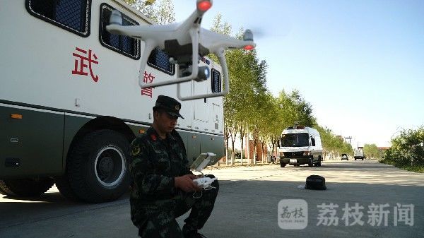 练兵|练兵！练兵！通信兵“燃爆”训练场！|荔枝军事