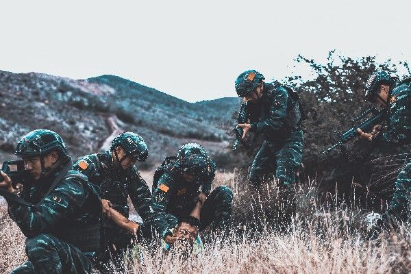 反恐|山地反恐围剿磨练铁拳尖刀|荔枝军事