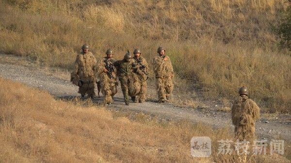 对抗|实兵对抗硝烟起,边防精兵猛如虎|荔枝军事
