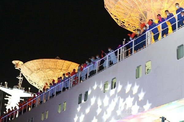 远望|远望5号船开启跨年度航程|荔枝军事