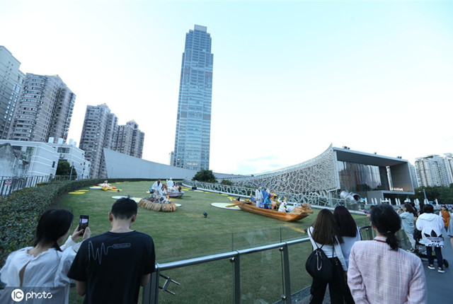 10个国家29位艺术家55件雕塑作亮相上海静安雕塑公园