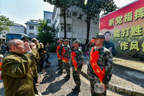 新兵|百岁革命功臣为新兵壮行|荔枝军事