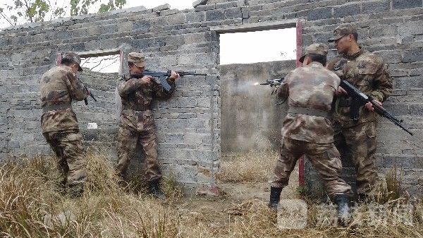 对抗|燃！这场红蓝对抗真过瘾|荔枝军事