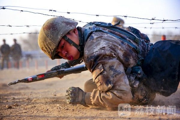新人|火焰山下砺精兵葡萄廊里育新人|荔枝军事