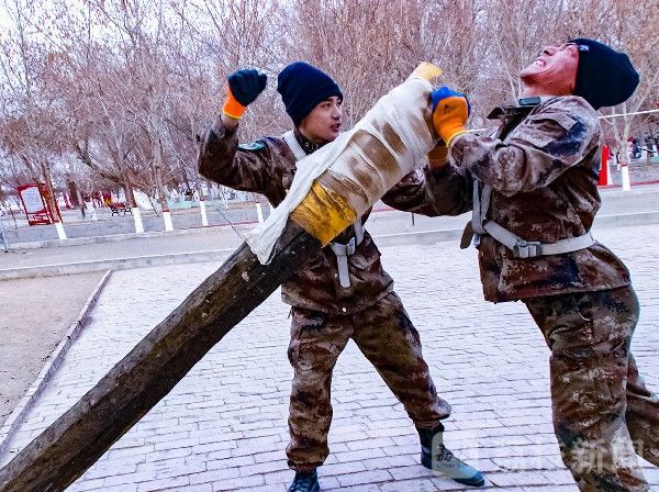 新人|火焰山下砺精兵葡萄廊里育新人|荔枝军事