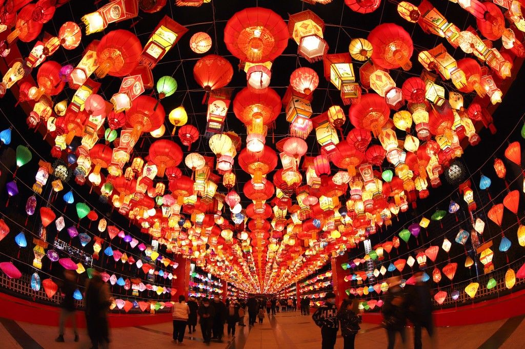 【地评线】荔枝网评:中国春节走向世界,文化软实力也很“硬”_荔枝网新闻