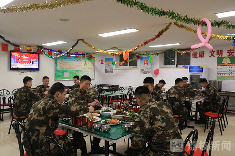 守岁|为祖国守岁,武警官兵不一样的年味|荔枝军事