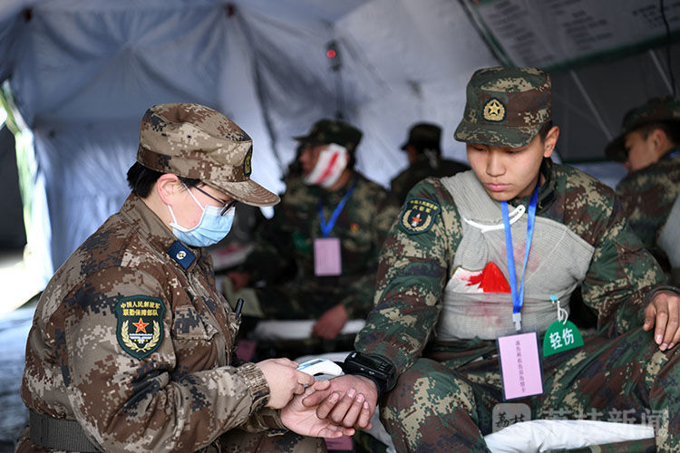 演练|联勤保障部队第960医院与火箭军某部联合开展卫勤演练|荔枝军事