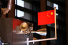 2021年3月2日，北京。月球样品001号入藏国家博物馆，观众可以近距离一睹嫦娥五号从月球带回的“土特产”——月球样品的真容，感受飞天梦想。