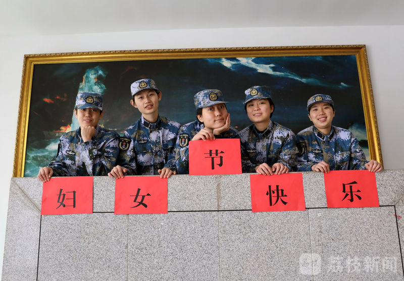 青春|妇女节献礼|巾帼女兵绽放别样青春