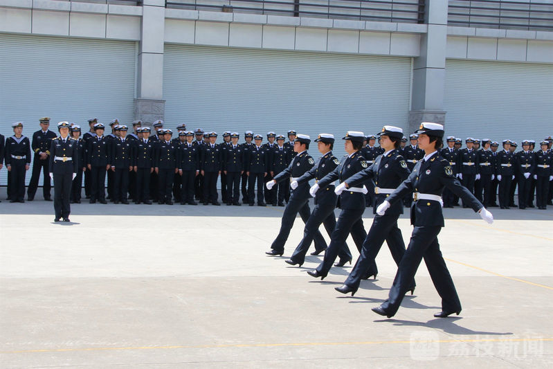 青春|妇女节献礼|巾帼女兵绽放别样青春
