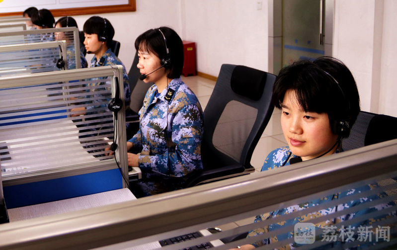 青春|妇女节献礼|巾帼女兵绽放别样青春