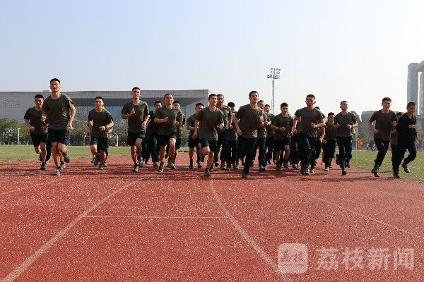 联考|磨刀砺剑，看国防科大学员如何备战联考！|荔枝军事