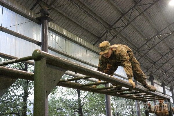 联考|磨刀砺剑，看国防科大学员如何备战联考！|荔枝军事