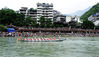 2021年6月14日，重庆巫溪举办首届“长江三峡龙舟邀请赛”，大宁河畔10万群众又见“纤夫的爱”。