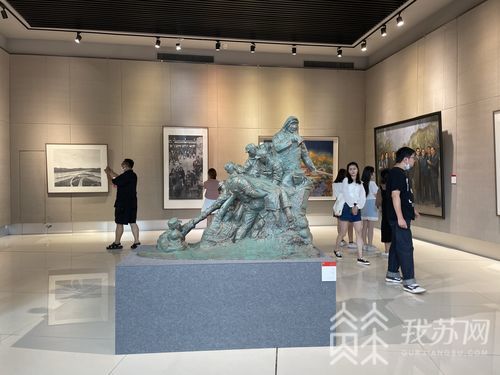 笔墨绘芳华 丹青写丹心 “百年江苏”大型美术精品创作工程作品展在宁开展_我苏网