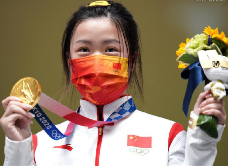 Chinese shooter Yang Qian wins first gold of Tokyo 2020 in women's 10m air rifle