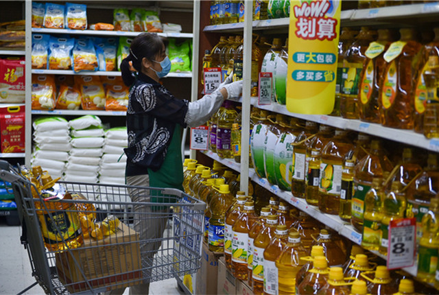 供应平稳、加大消杀 南京超市多举措保市民生活