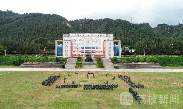 战鼓催征！带你走进武警毕业学员擒敌会操现场|荔枝军事