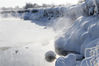 2022年1月13日，内蒙古牙克石，郊外出现雾凇美景，与冰河雪趣构成一幅美丽画卷。