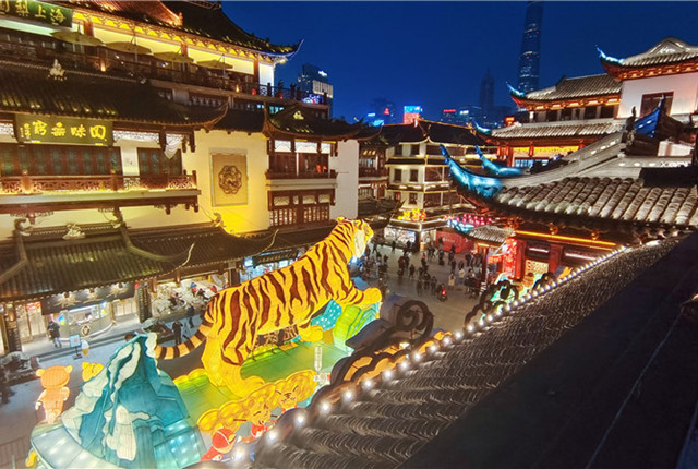 上海豫园举行虎年新春游园会 打造春节传统年味旅游地标