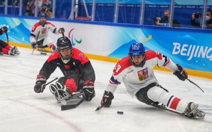半决赛|中国队晋级北京冬残奥会冰球半决赛