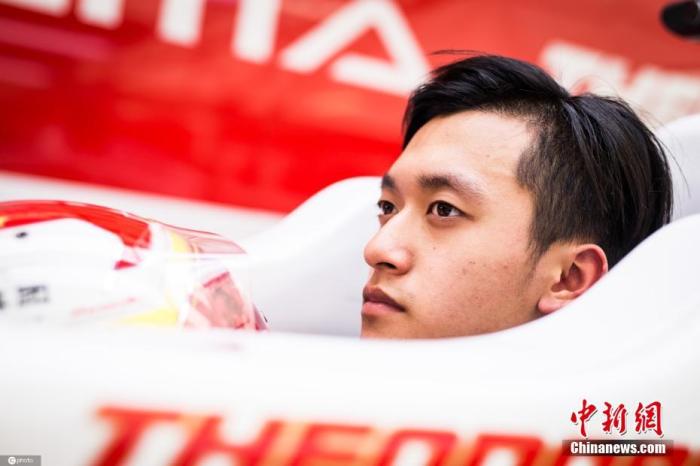 排位赛|顺利起步！中国首位F1正赛车手周冠宇排位赛首秀获第15