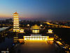 2022年5月5日，华灯初上，位于江苏省扬州市运河三湾生态文化公园内的扬州中国大运河博物馆流光溢彩，灯火璀璨。