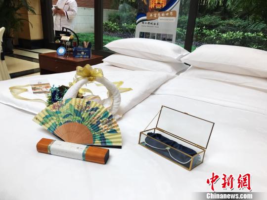 创意夜床.王子涛 摄