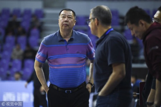 吴庆龙:季前赛冠军不顶事 球队体能储备一般