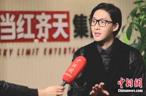 当红齐天创始人,董事长兼ceo齐笑