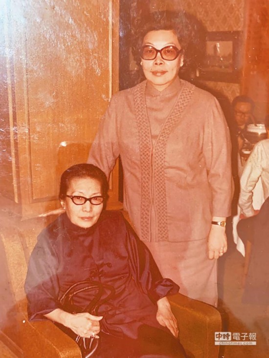 台媒上海青帮大亨杜月笙女儿杜美霞在台湾病逝